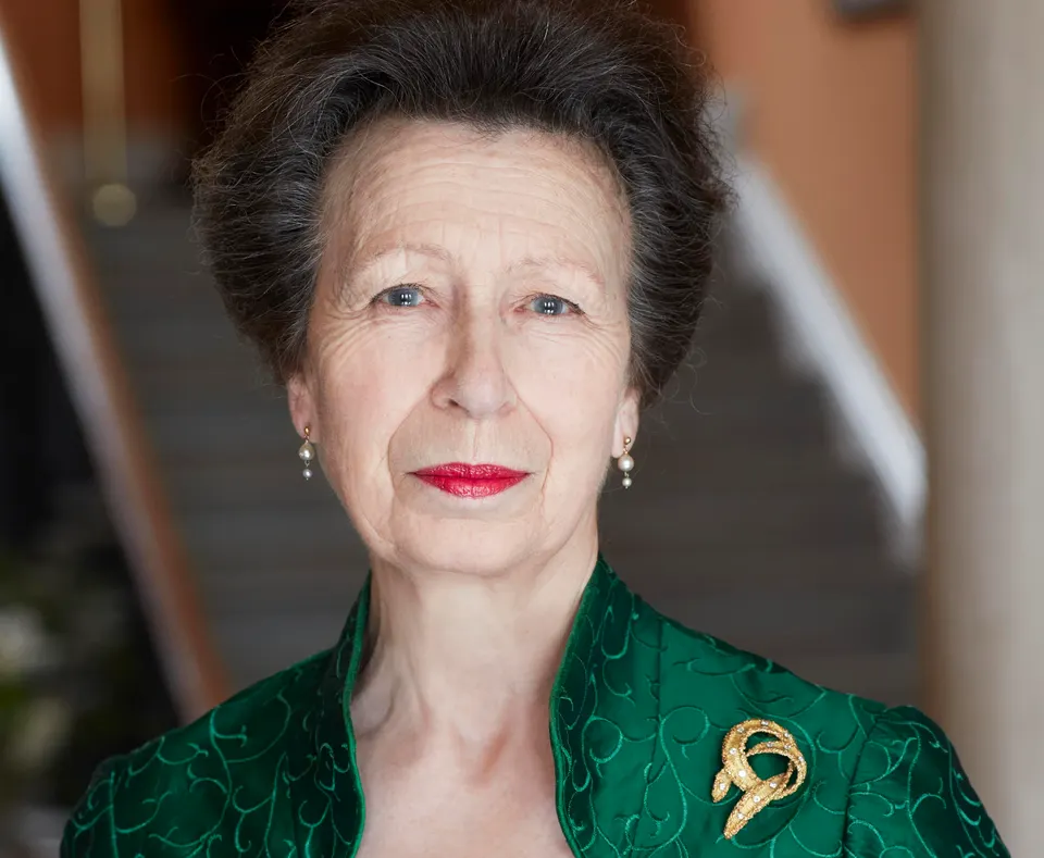 Met wie is prinses Anne getrouwd?